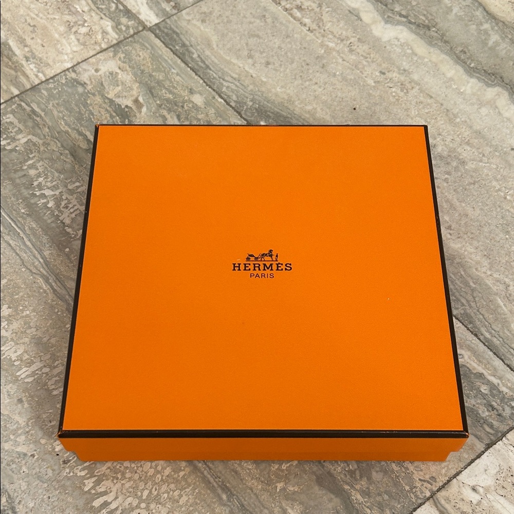 Authentic Hermes reversible tan gold/Pale Pink 24MM Belt Kit with original box - Picture 10 of 10